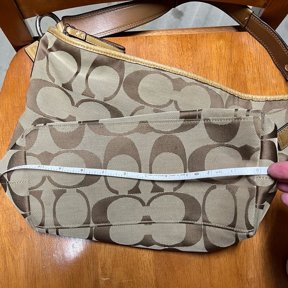 COACH Signature C Design Leather Trimmed Bucket Bag/Purse, Excellent condition. - Picture 11 of 11